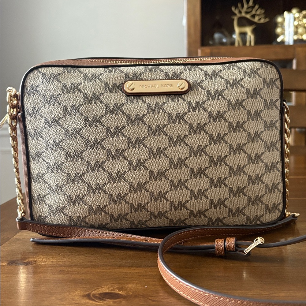 Michael Kors Jet Set large East West Crossbody Bag
